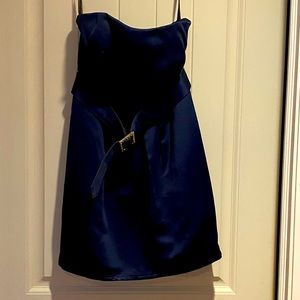 Alfred Angelo size 2 navy blue strapless